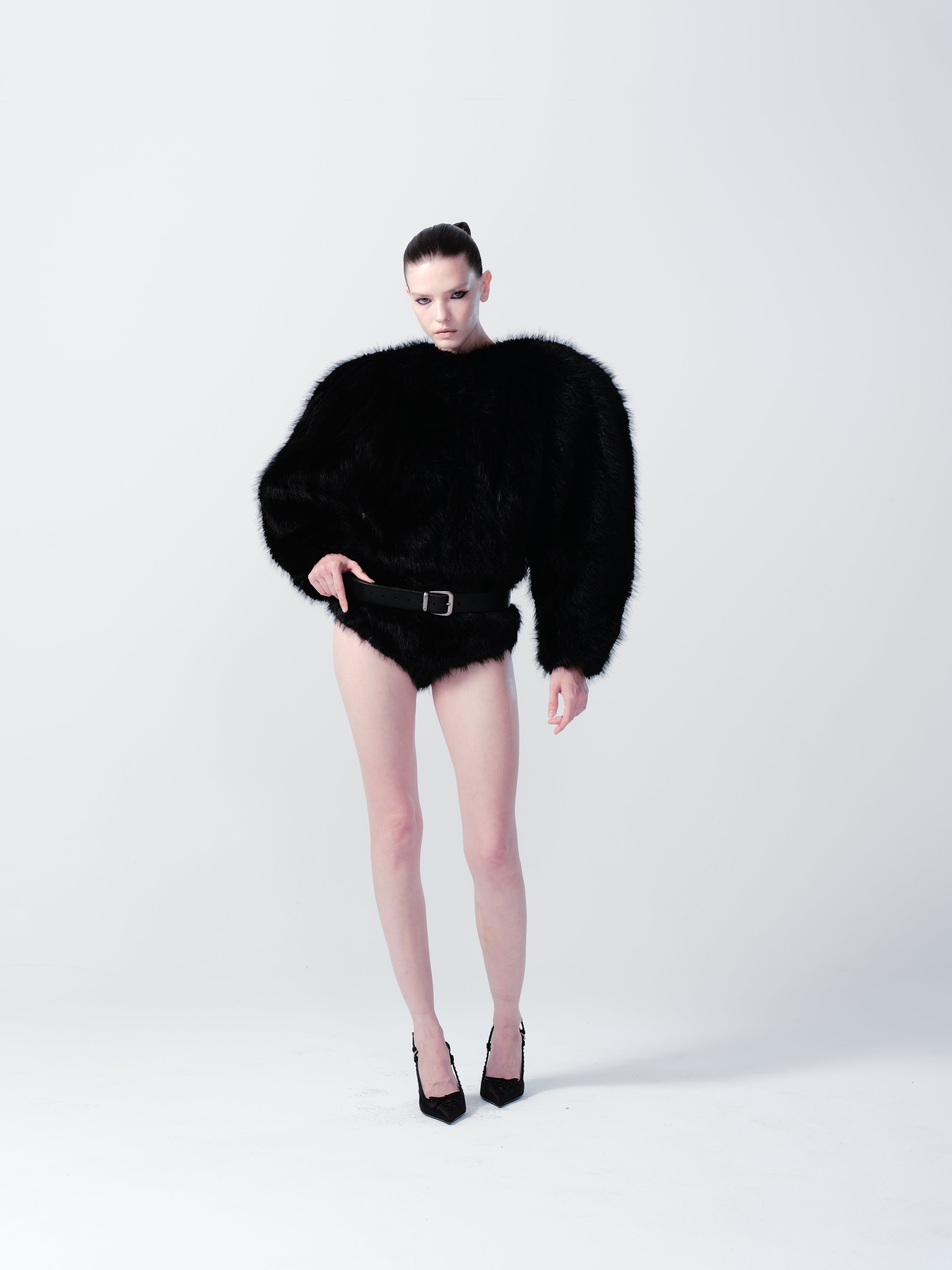BIG ROUND SHOULDER FUR COAT WITH ATTACHABLE HIGH COLLAR