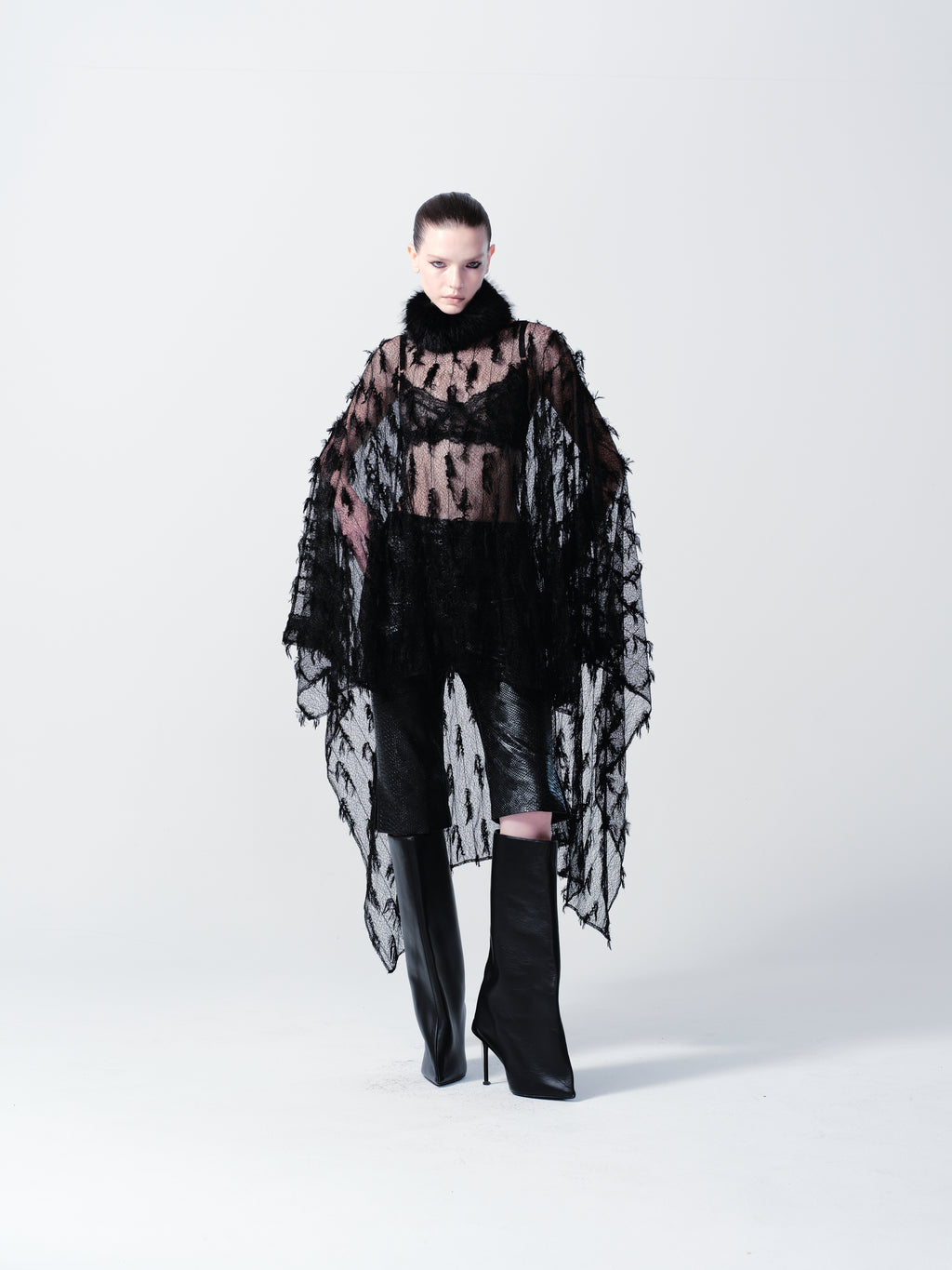 LONG LACE CAPE/DRESS