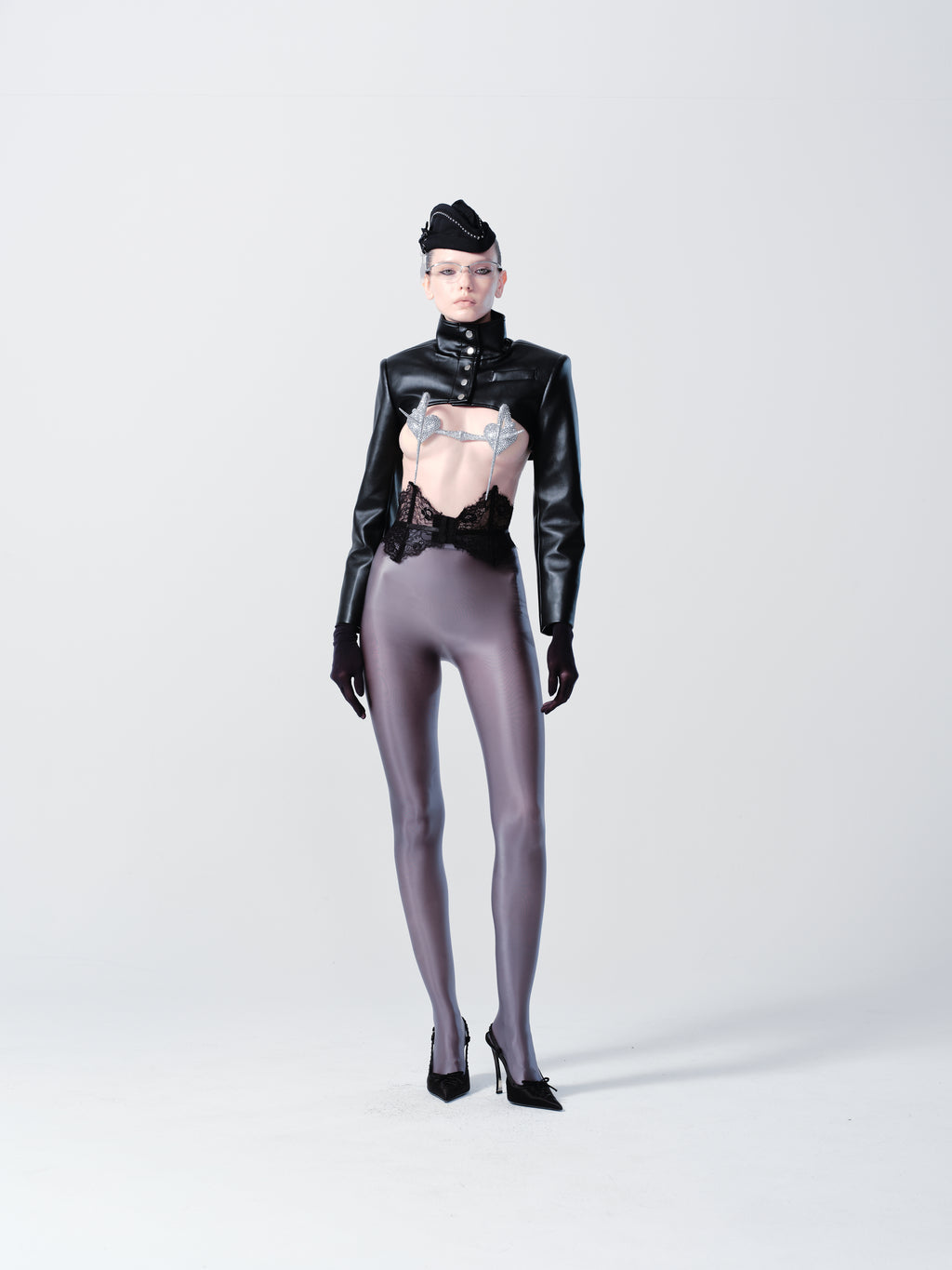 CROPPED CHEST REVEAL LEATHER JACKET